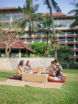 mustika yogyakarta resort and spa