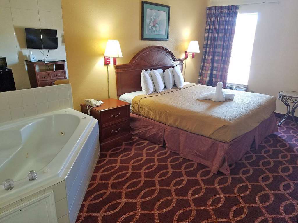 americas best value inn evansville