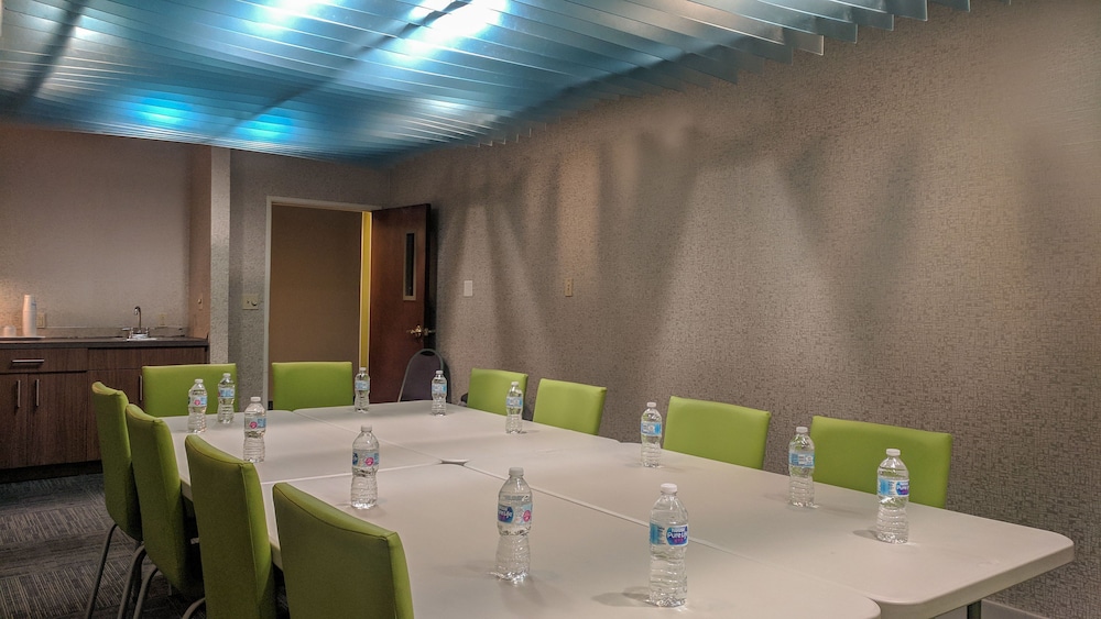 holiday inn express new haven by ihg