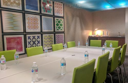 holiday inn express new haven by ihg