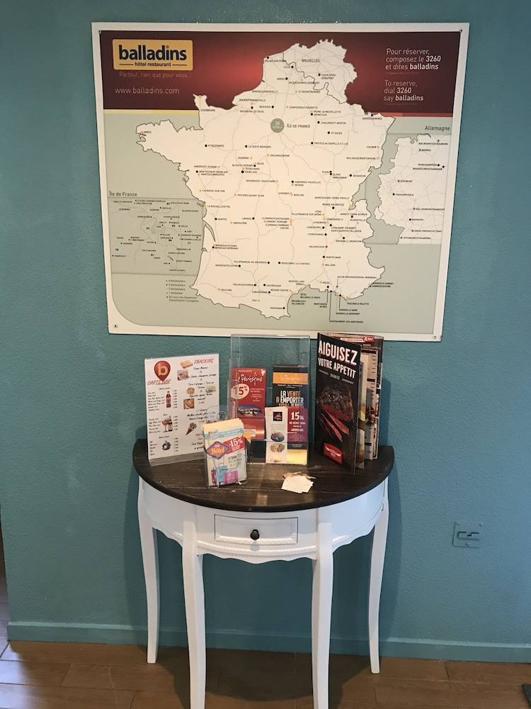 initial by balladins tours sud