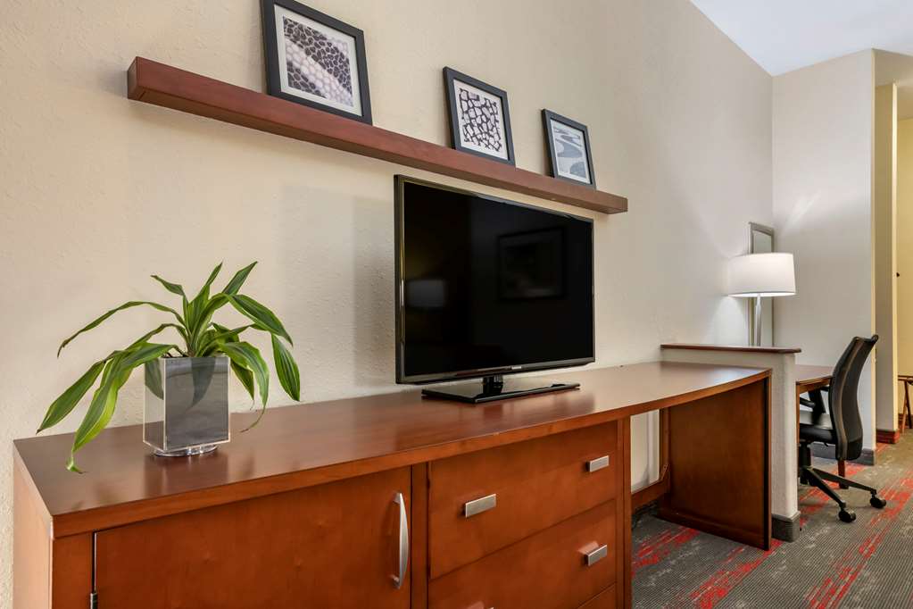 quality inn zephyrhills dade city