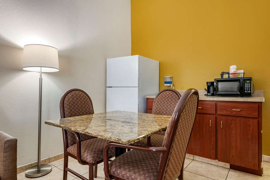 quality inn zephyrhills dade city