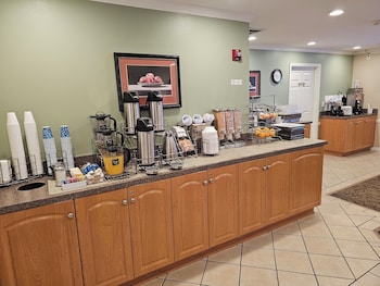 roadstar hotel zephyrhills