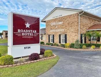 roadstar hotel zephyrhills