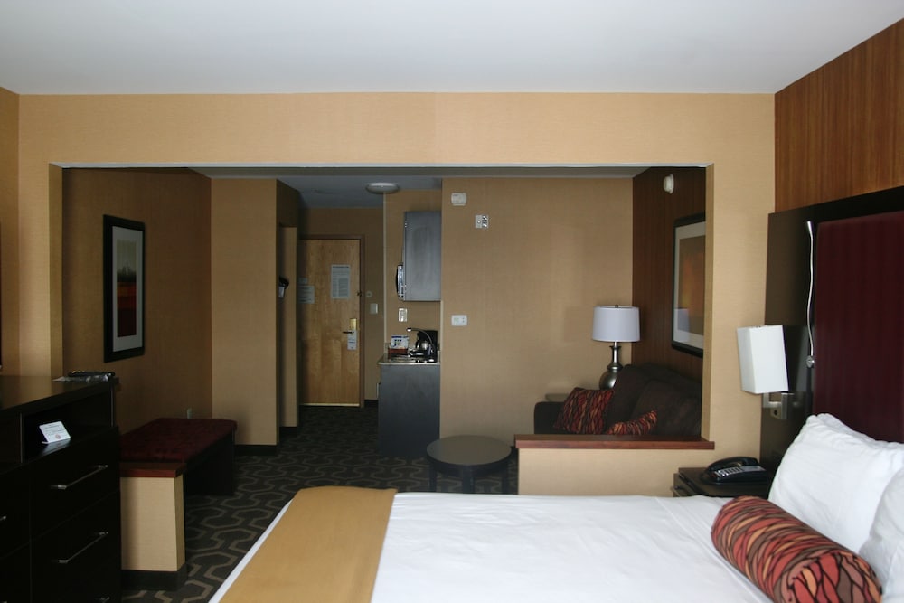 holiday inn express and suites vineland millville by ihg