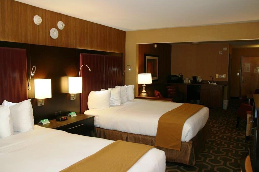 holiday inn express and suites vineland millville by ihg