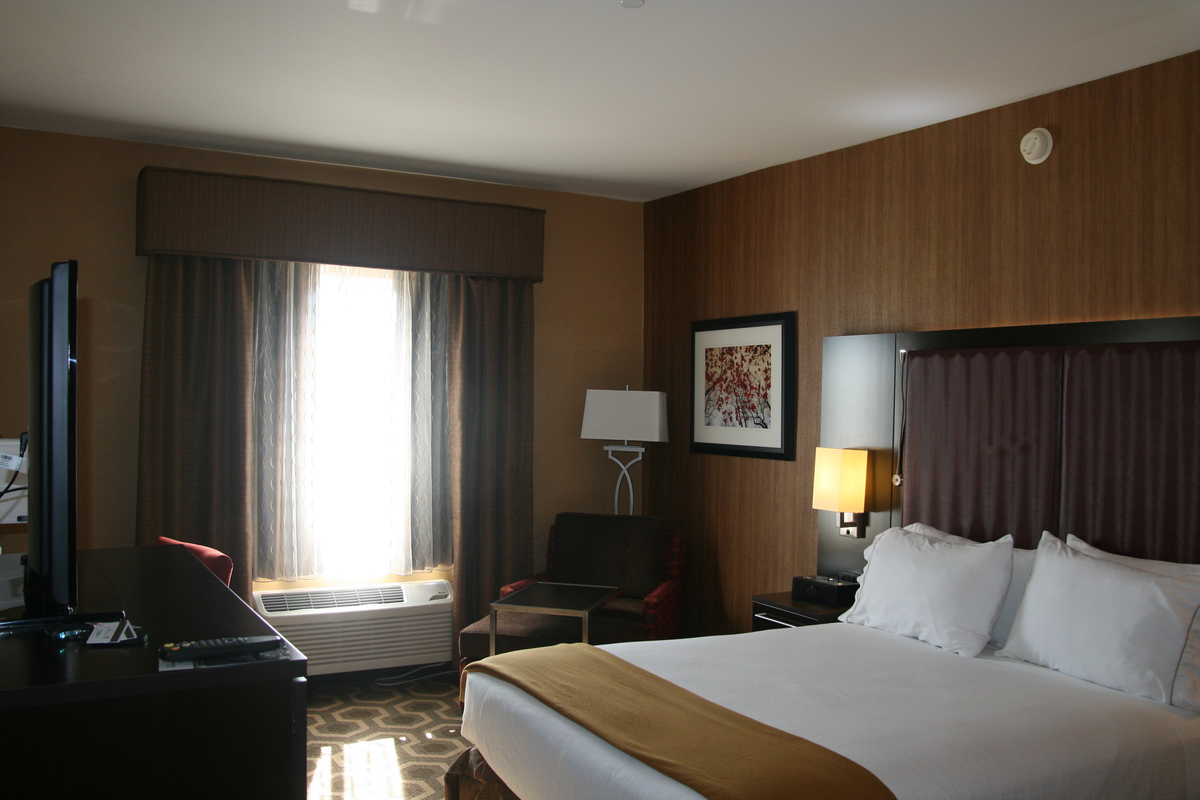 holiday inn express and suites vineland millville by ihg