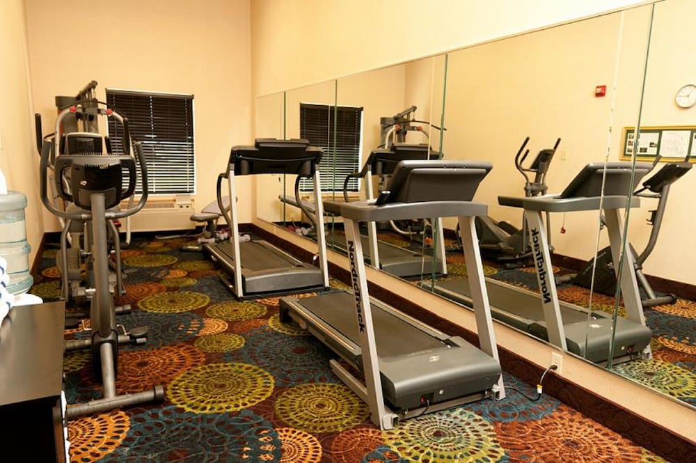 holiday inn express and suites bloomington normal by ihg