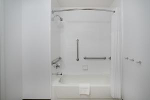 hampton inn madison huntsville airport