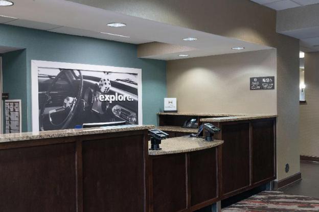 hampton inn madison huntsville airport