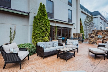 hampton inn madison huntsville airport