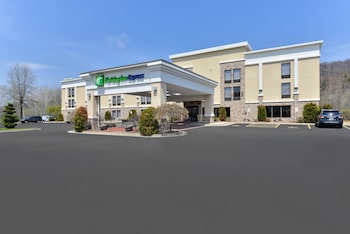 Holiday Inn Express Painted Post-Corning Area By Ihg,Elmira>>Corning,3 star