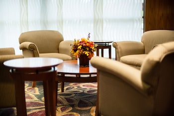 radisson hotel corning