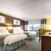 radisson hotel corning