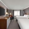 radisson hotel corning