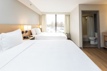 hyatt place topeka