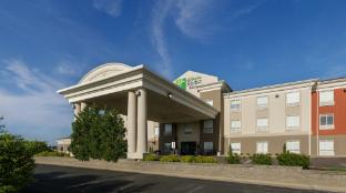 holiday inn express and suites lawrence by ihg