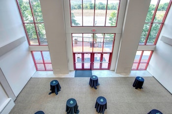 springhill suites by marriott lawrence