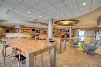 springhill suites by marriott lawrence