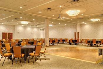 springhill suites by marriott lawrence