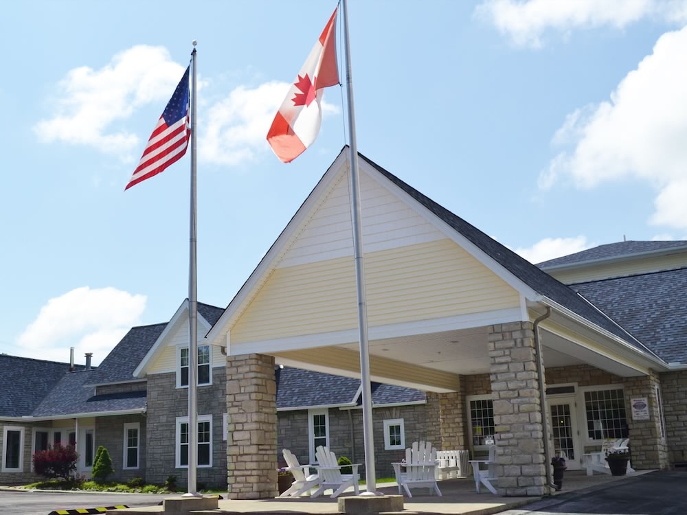 South Beach Resort Hotel,Marblehead>>Erie County,3 star