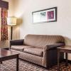 quality suites hickory south
