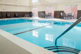 Fairfield Inn & Suites By Marriott Hickory,Catawba County>>Catawba,3 star
