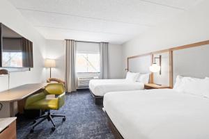 fairfield inn and suites by marriott hickory