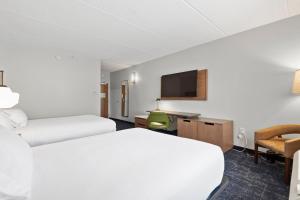 fairfield inn and suites by marriott hickory