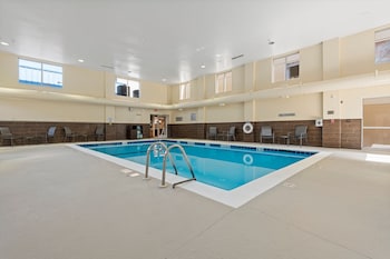 fairfield inn and suites by marriott hickory