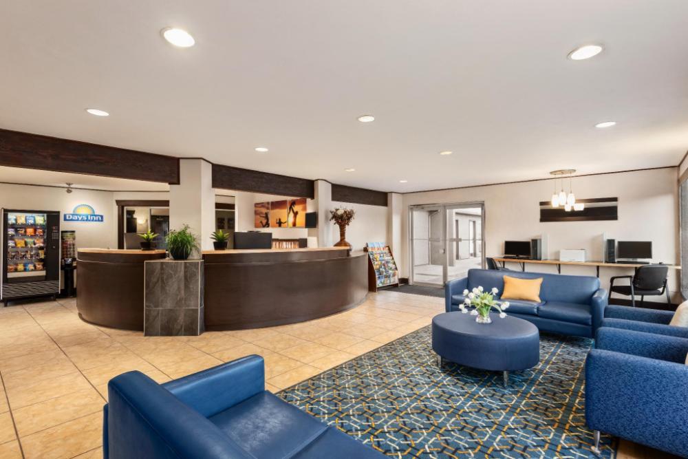 days inn by wyndham kelowna