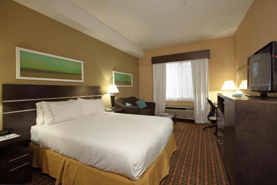 holiday inn express and suites vernon by ihg