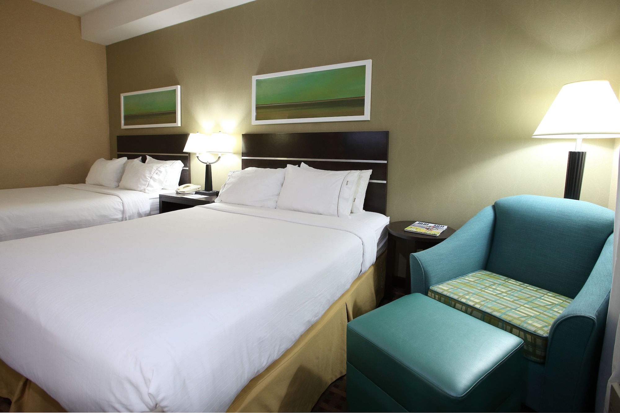 holiday inn express and suites vernon by ihg