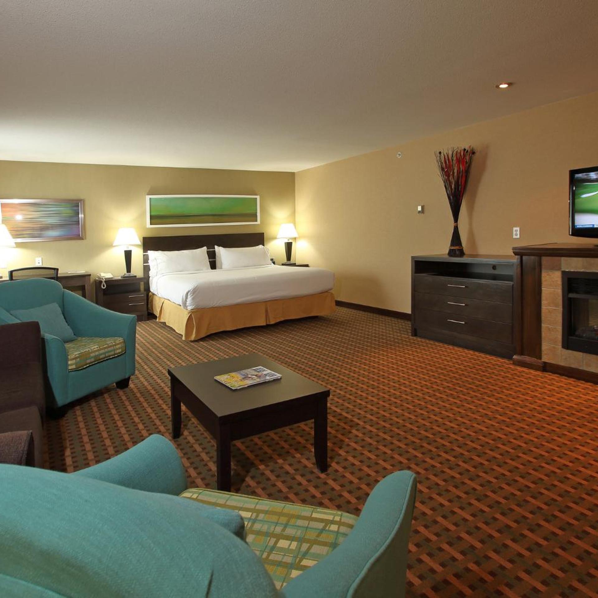 holiday inn express and suites vernon by ihg