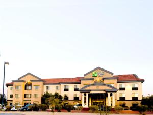 holiday inn express hotel and suites barstow outlet center by ihg