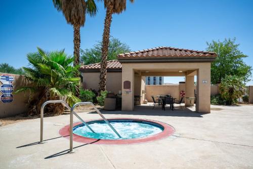 holiday inn express hotel and suites barstow outlet center by ihg