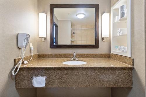 holiday inn express hotel and suites barstow outlet center by ihg