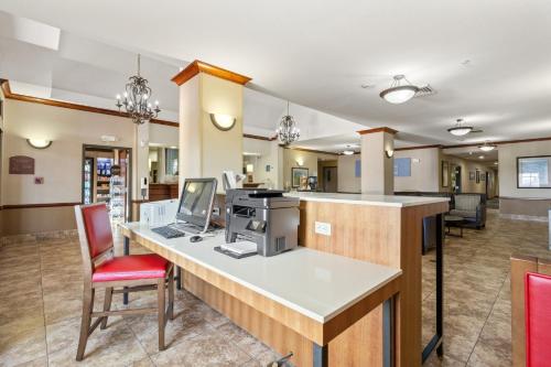 holiday inn express hotel and suites barstow outlet center by ihg