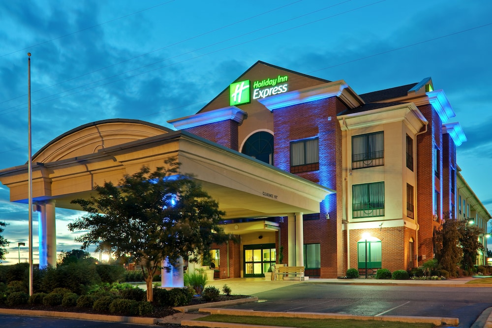 holiday inn express and suites olive branch by ihg