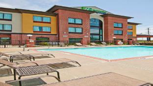 holiday inn express and suites olive branch by ihg