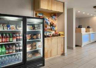 holiday inn express and suites olive branch by ihg