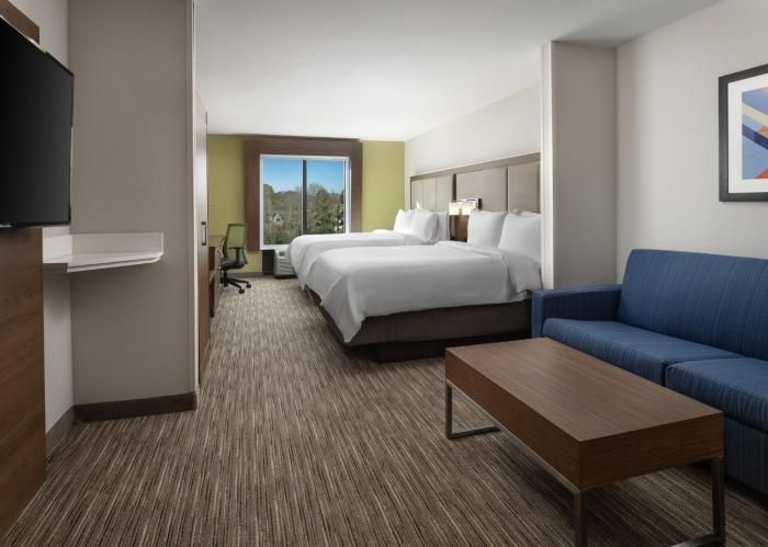 holiday inn express and suites olive branch by ihg