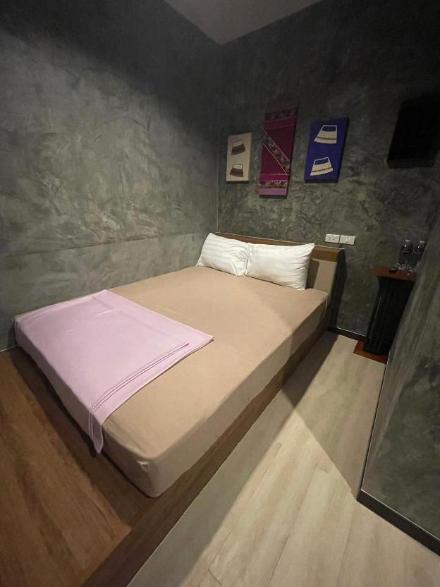 atroom hotel