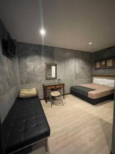 atroom hotel
