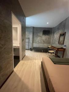 atroom hotel