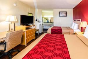 econo lodge christiansburg blacksburg i 81