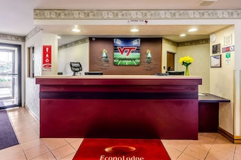 Econo Lodge Christiansburg-Blacksburg I-81,Christiansburg>>Blacksburg,2 star
