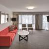 adina serviced apartments canberra james court