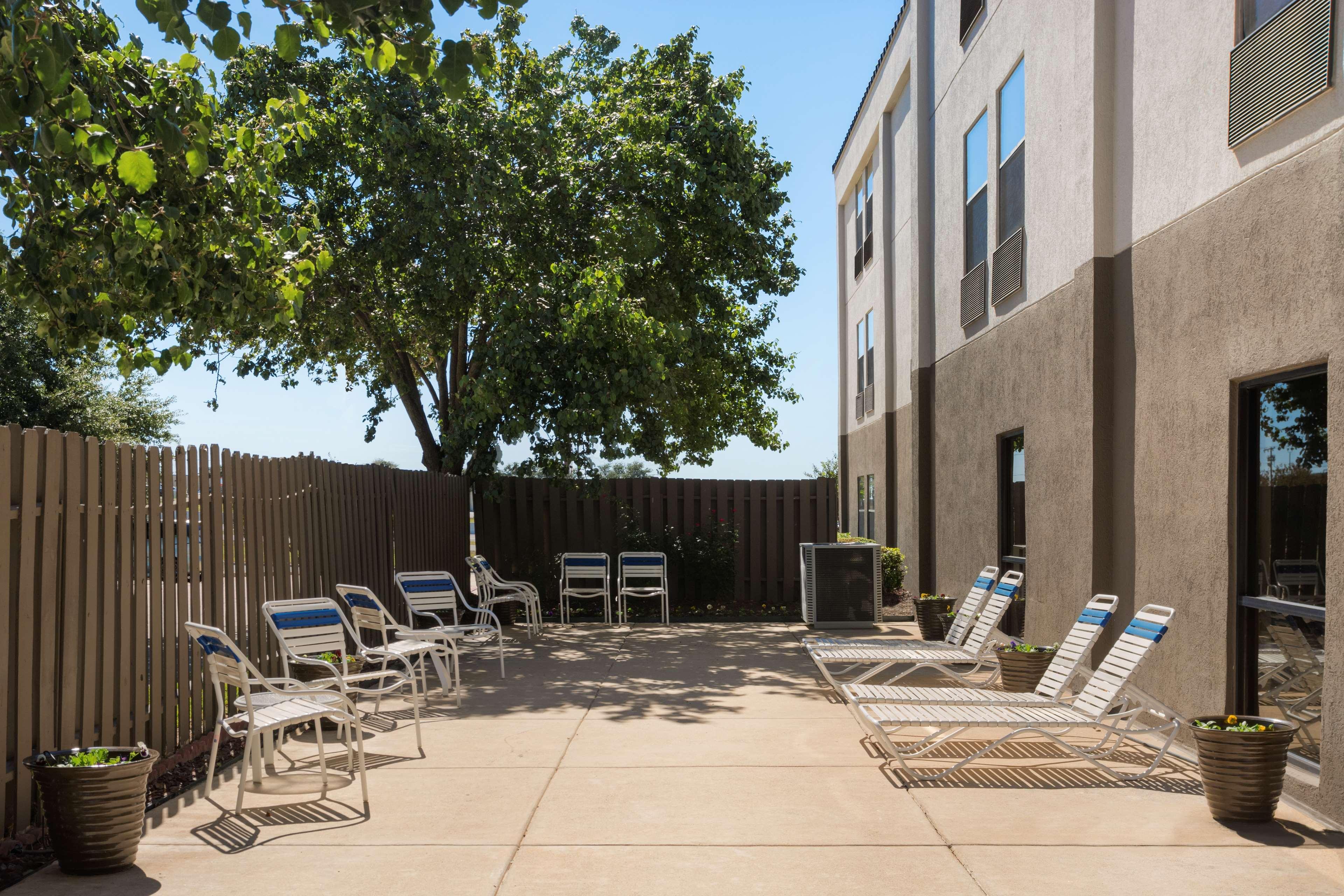 comfort inn and suites temple medical center